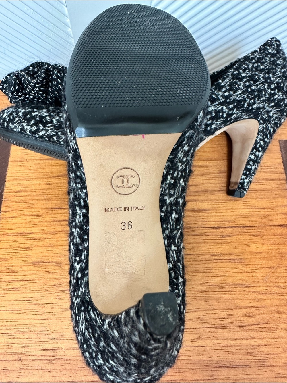 CHANEL Camellia Tweed Heels - Picture 9 of 12